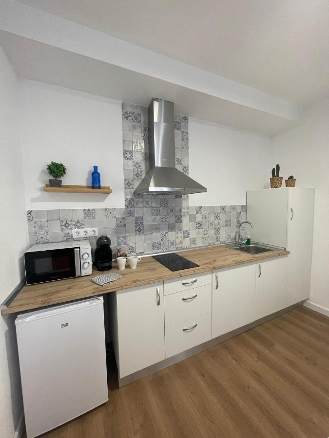 Blanco Y Anil Plaza Apartment Valdepenas Bagian luar foto