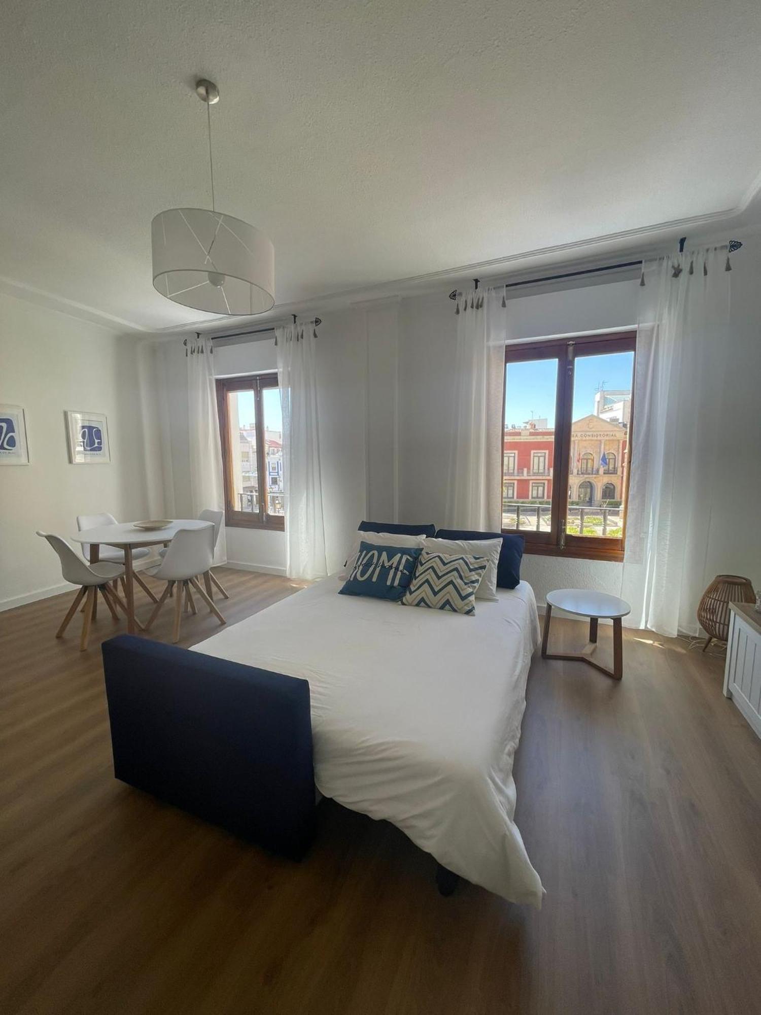 Blanco Y Anil Plaza Apartment Valdepenas Bagian luar foto