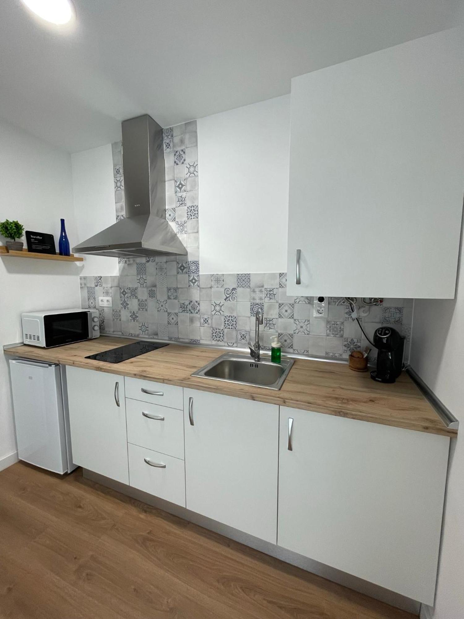 Blanco Y Anil Plaza Apartment Valdepenas Bagian luar foto