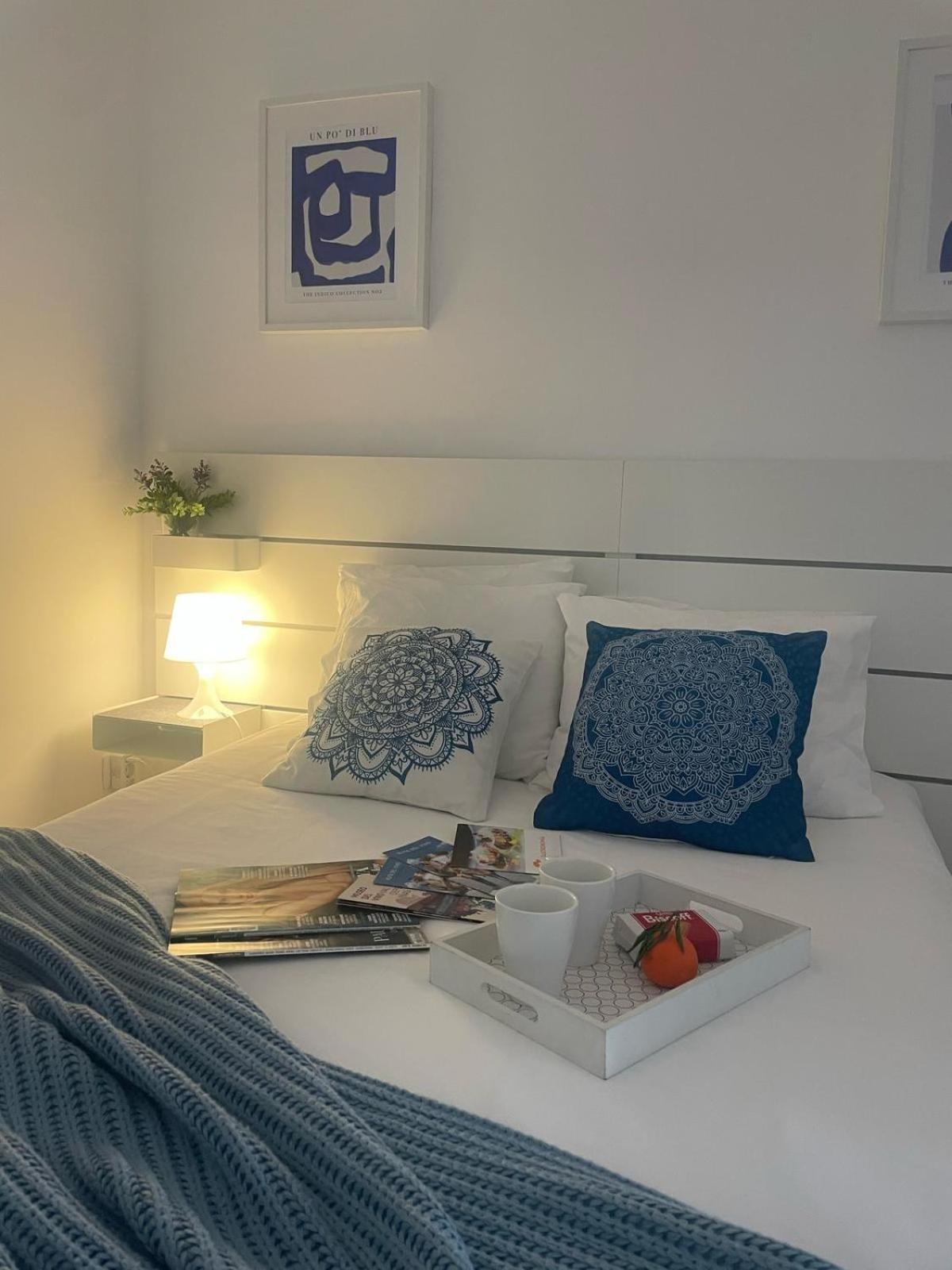 Blanco Y Anil Plaza Apartment Valdepenas Bagian luar foto